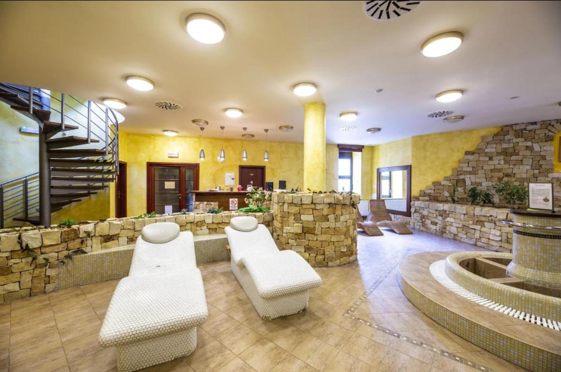 Spa Hotel Bily Horec Harrachov Luaran gambar